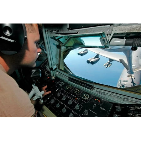 B-52 Stratofortress Bomber (Airman refuels a B-52 Stratofortress bomber from a KC-135 Stratotanker Poster Print by Stocktrek)