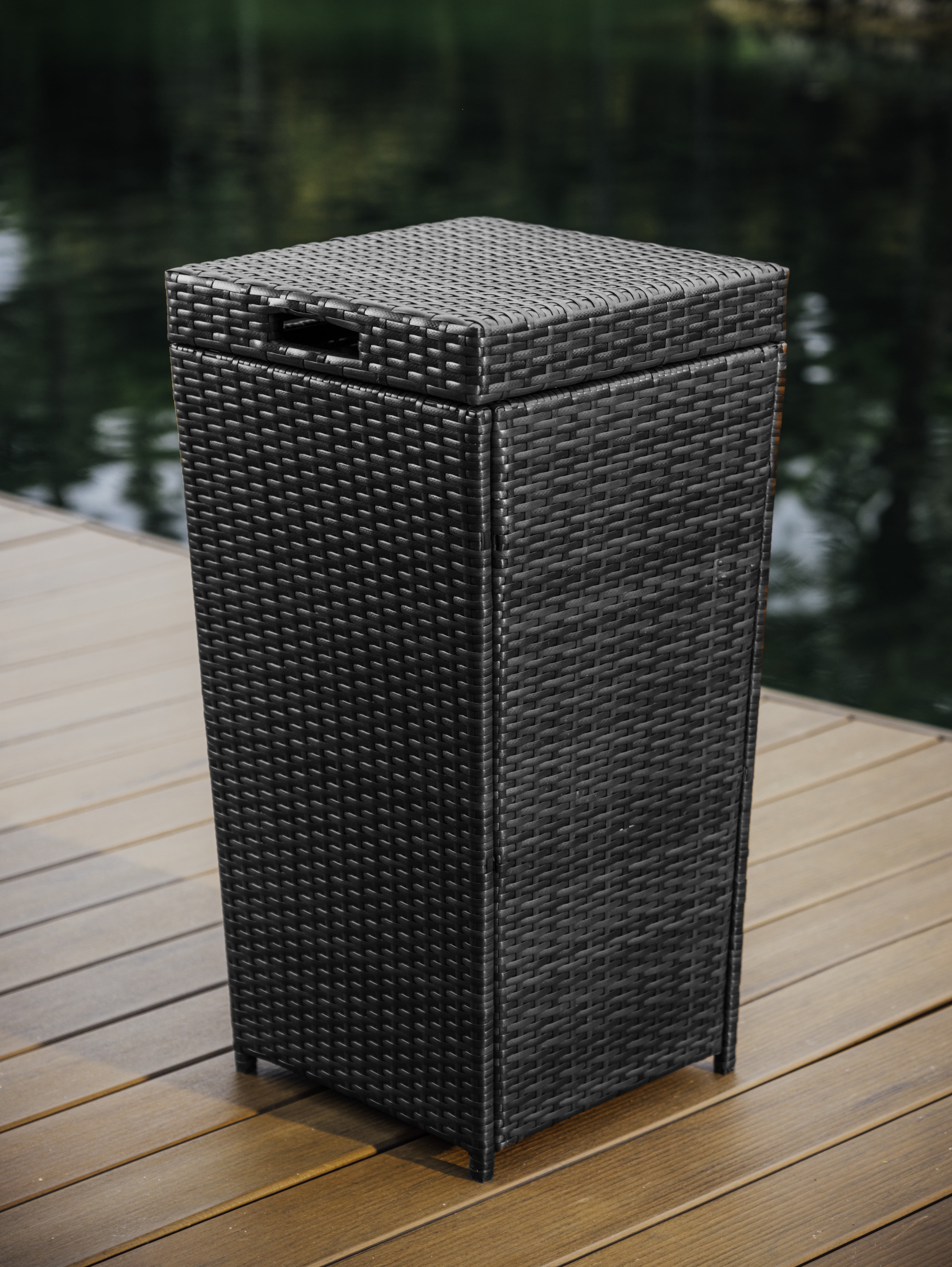 Hearth & Harbor 35 Gallon Outdoor Trash Can with Lid, Hideaway Wicker Rattan Garbage Can, Gray