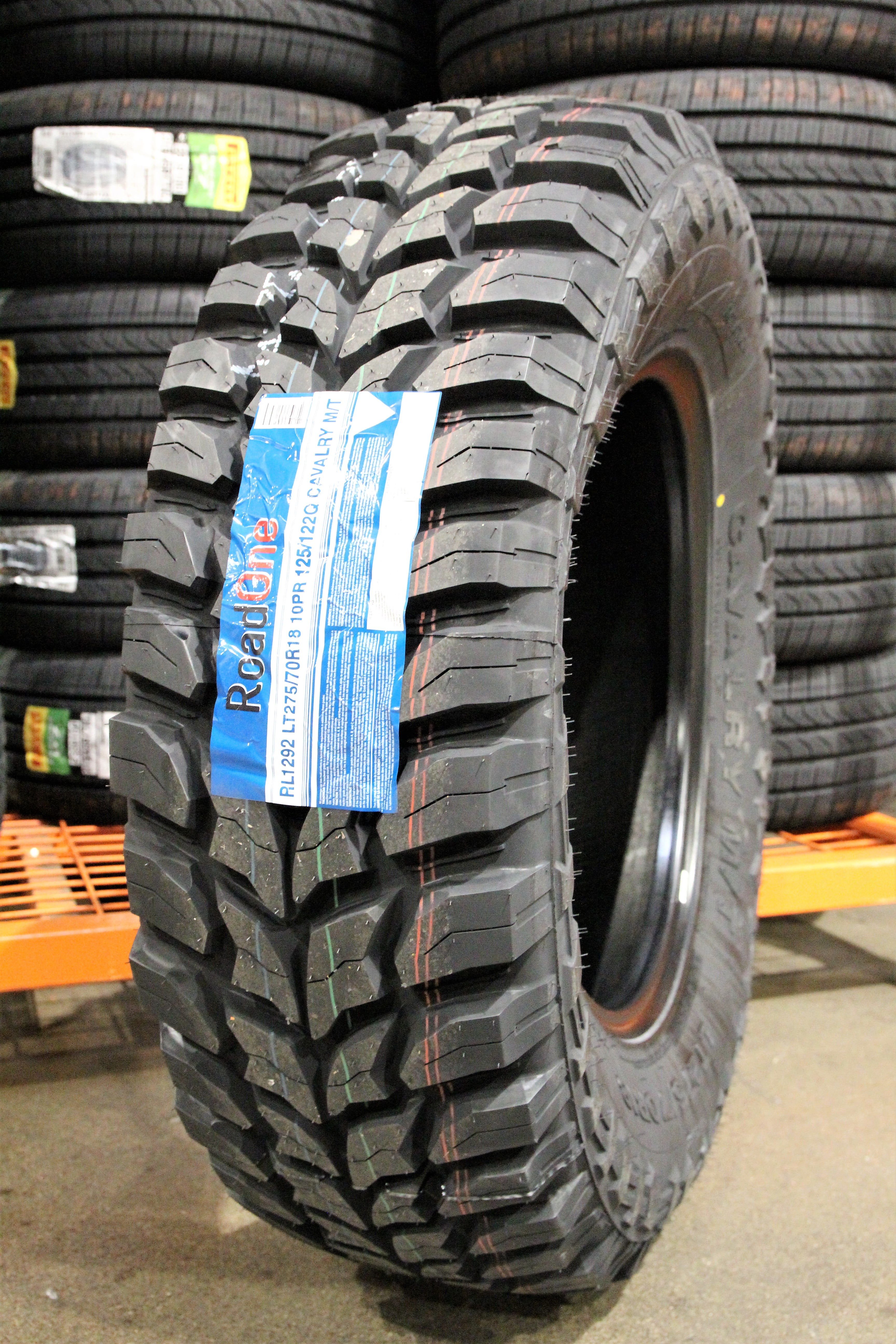 new-roadone-cavalry-m-t-mud-tire-125q-10-ply-e-load-rated-2757018-275