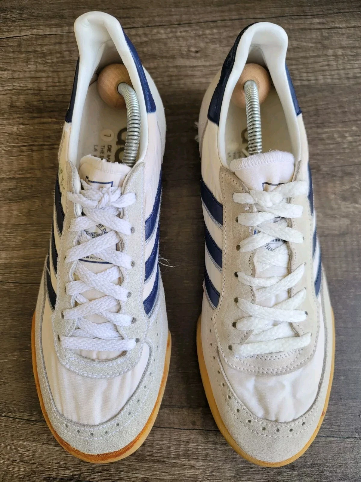Vintage Adidas Shoes Mens 8.5 White Ivory Tennis Court Canvas Sneaker Taiwan 70s Adidas Vintage Indoor Court White Sneakers Made In Taiwan Sz  main image 2