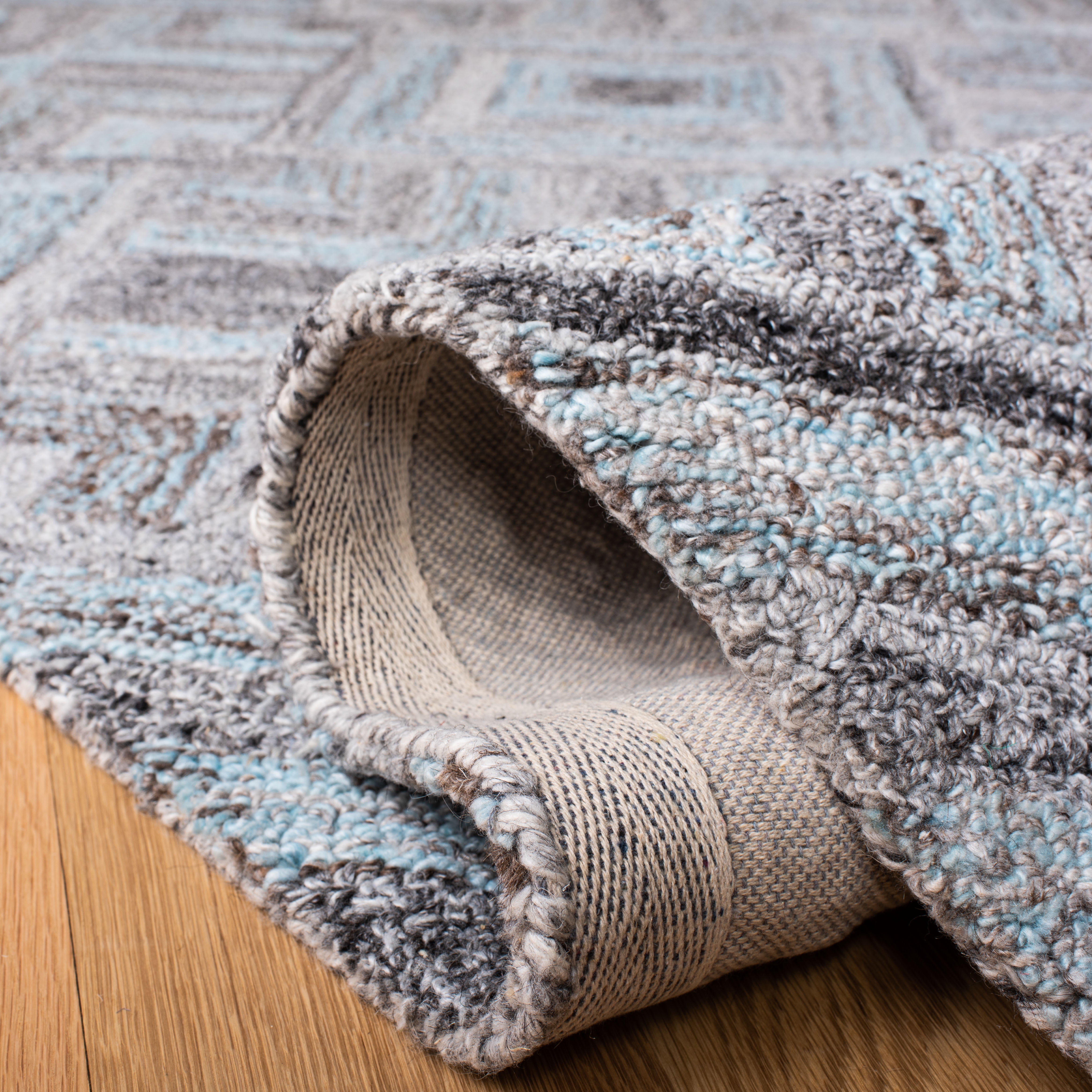 SAFAVIEH Abstract Paxton Geometric Area Rug, Gray/Turquoise, 4' x 6'