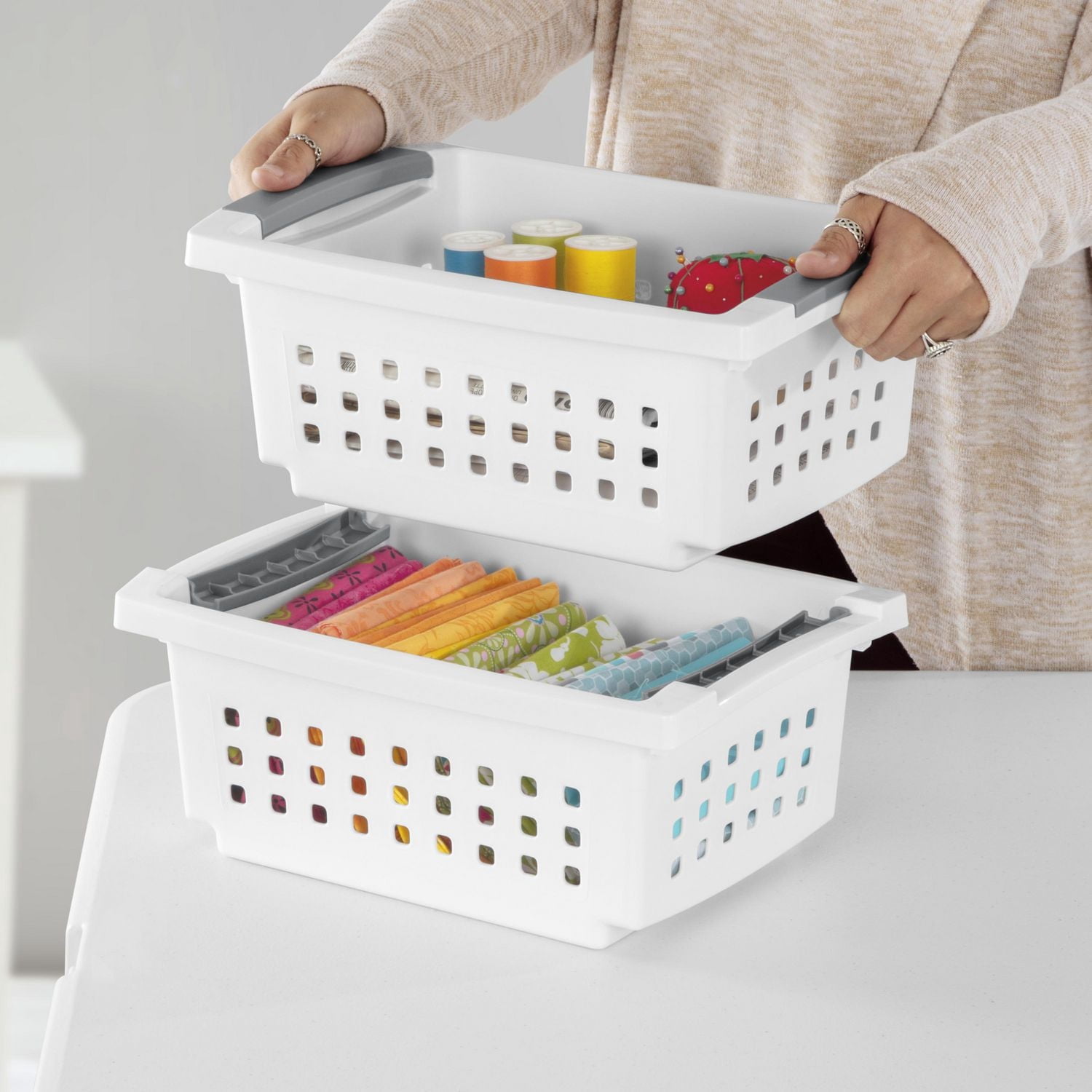 Panier empilable de Sterilite - Blanc