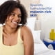 thumbnail image 2 of Loción corporal NIVEA Skin Reafirmante con Melanina Beauty, botella de 500 ml, 2 of 9