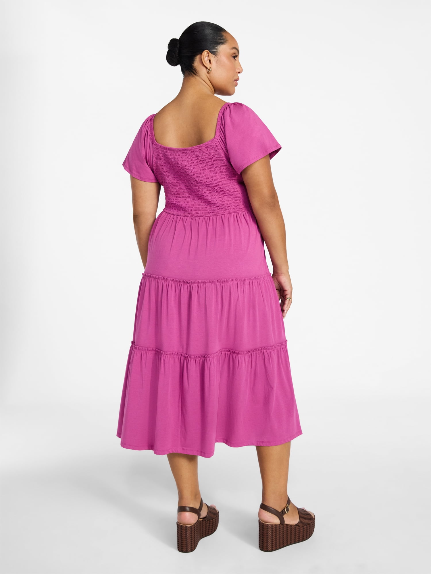 Terra & Sky Women's Plus Square Neck Smocked Dress, Sizes 0X-5X
