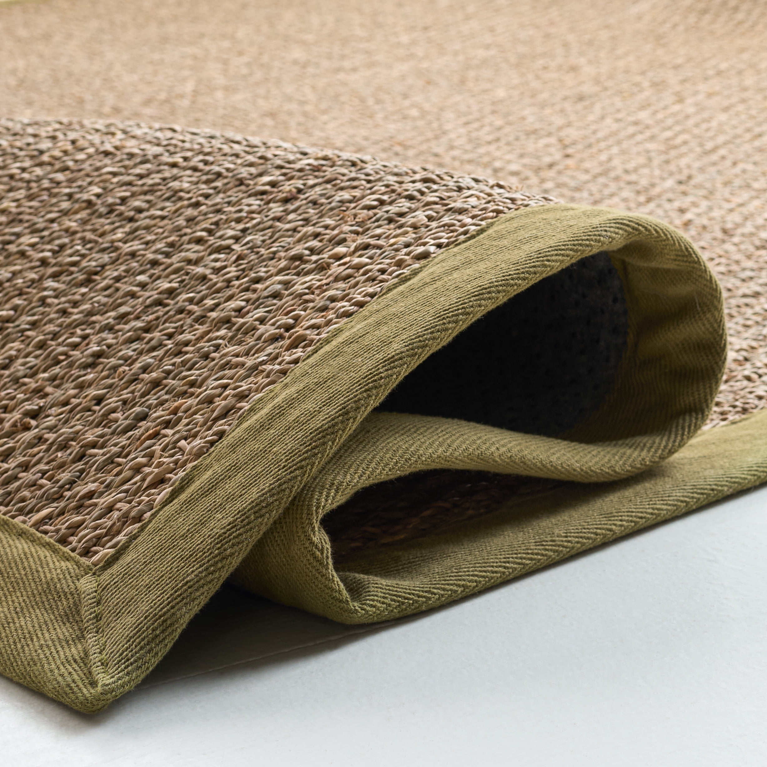Safavieh Natural Fiber Maksim Border Area Rug, Natural/Olive, 3' x 5'