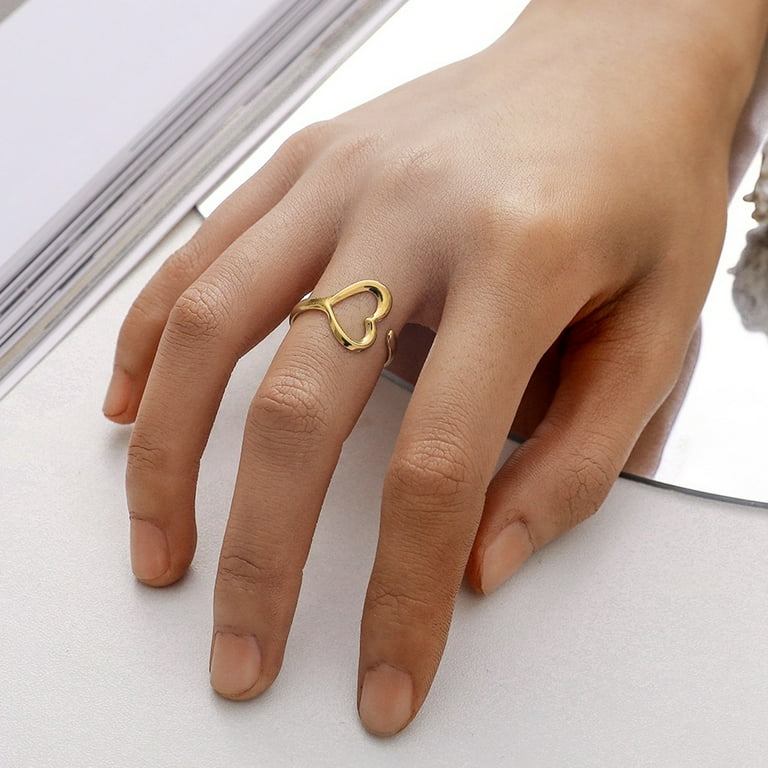 Little finger deals gold ring design
