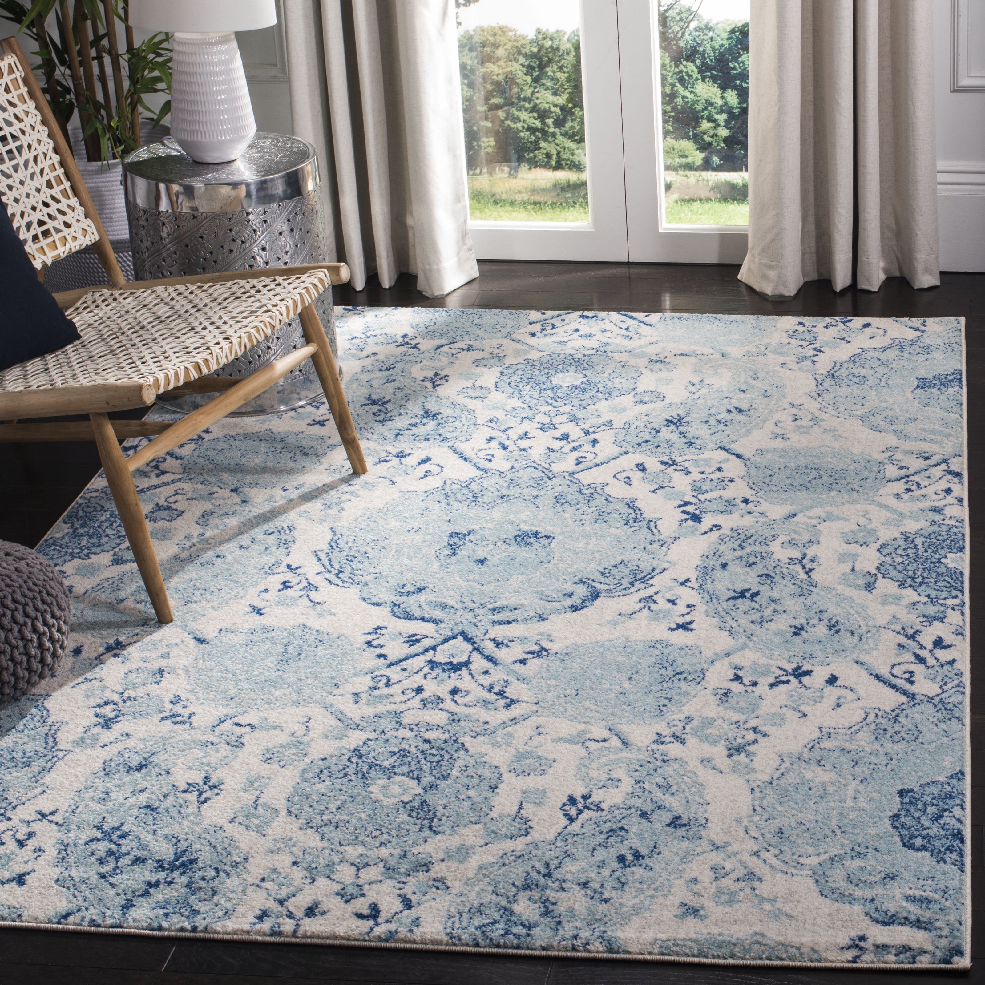 SAFAVIEH Madison Hope Floral Area Rug, Cream/Turquoise, 5'3" x 5'3" Square