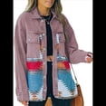 thumbnail image 1 of Chaqueta Vaquera de Larga con Solapa Holgada y Parches para Mujer, Estilo Retro con Borde Sin Rematar, de Medio. Rojo Ladrillo S, 1 of 6