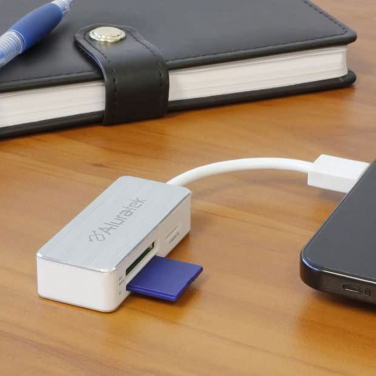 Aluratek AUCR300F USB 3.0 Multi-Media Card Reader