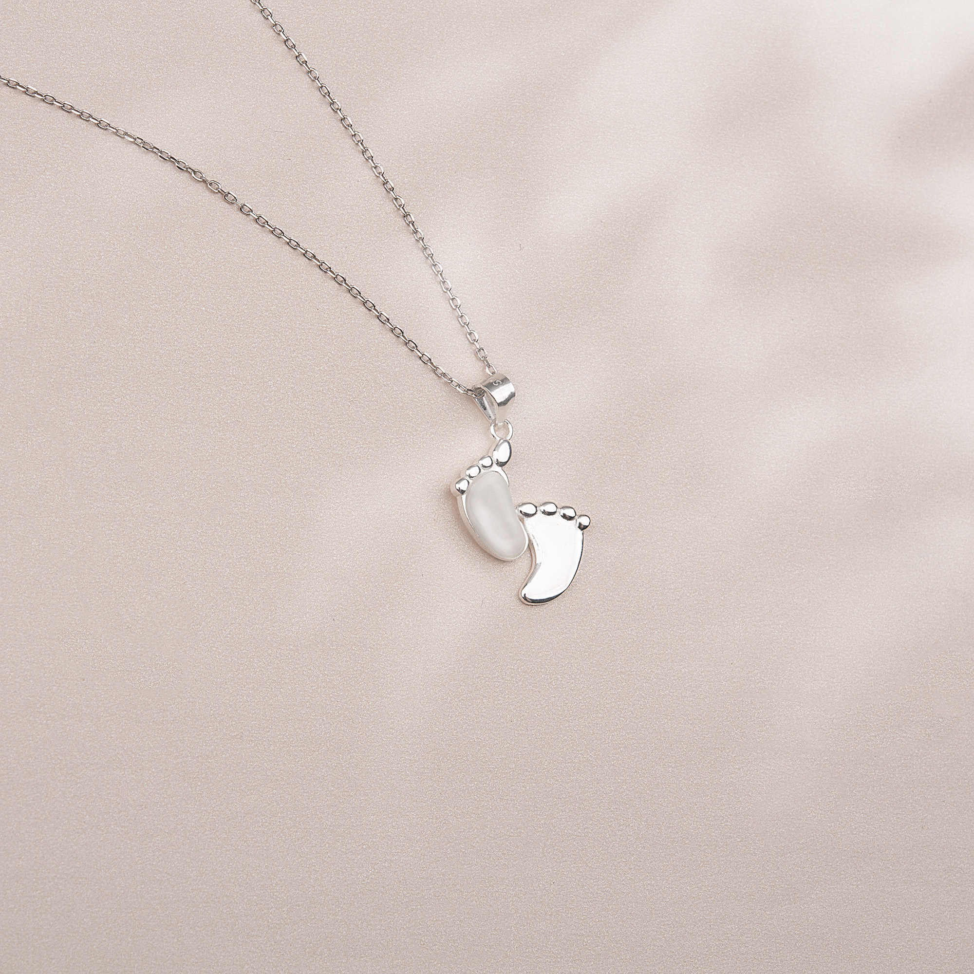 Anavia New Mom Necklace Baby Shower Gift, Baby Littlest Feet 925 Sterling Silver Gift Card, Congratulations Gift -[Custom Name]