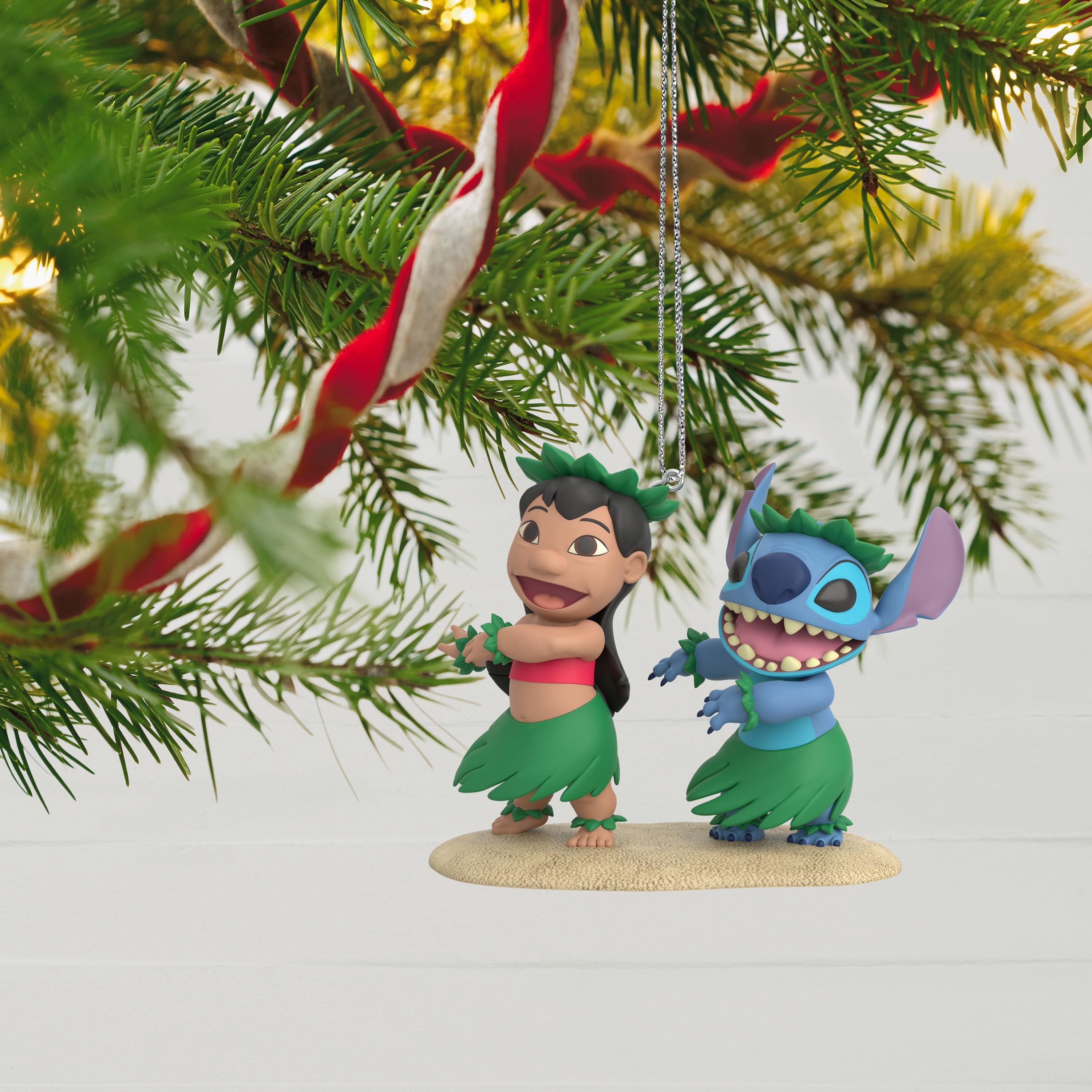 Hallmark 2022 Disney Lilo & Stitch 20th Anniversary Stitch Ornament