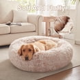 thumbnail image 4 of Cama para perros Still Donut Calming Fluffy de 36 cm para perros grandes, 4 of 7