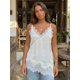 thumbnail image 4 of Camiseta de tirantes larga de satén para mujer, ideal para el verano, con tirantes finos, bajo festoneado y ribete de encaje., 4 of 9