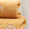 thumbnail image 4 of Toalla de Baño BuyWeek de Vellón Coral Absorbente, 4 of 5