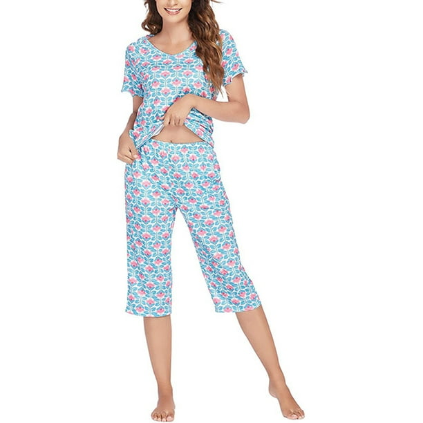 Frontwalk Pajama Set for Women Short Sleeve Shirt and Capri Pants