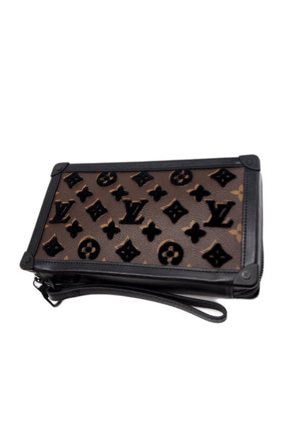 Pre-Owned LOUIS VUITTON Louis Vuitton Tuftage Soft Trunk Clutch M45061 Shoulder Bag in Brown...