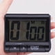 thumbnail image 5 of Temporizador digital de cocina | Montaje magnético, clip hacia atrás | Cuenta atrás de 4 dígitos hasta 99:59 | Alarma de pitidos fuertes | Plástico de fácil uso | Rojo | 8x7x2cm | Alimentado por, 5 of 9
