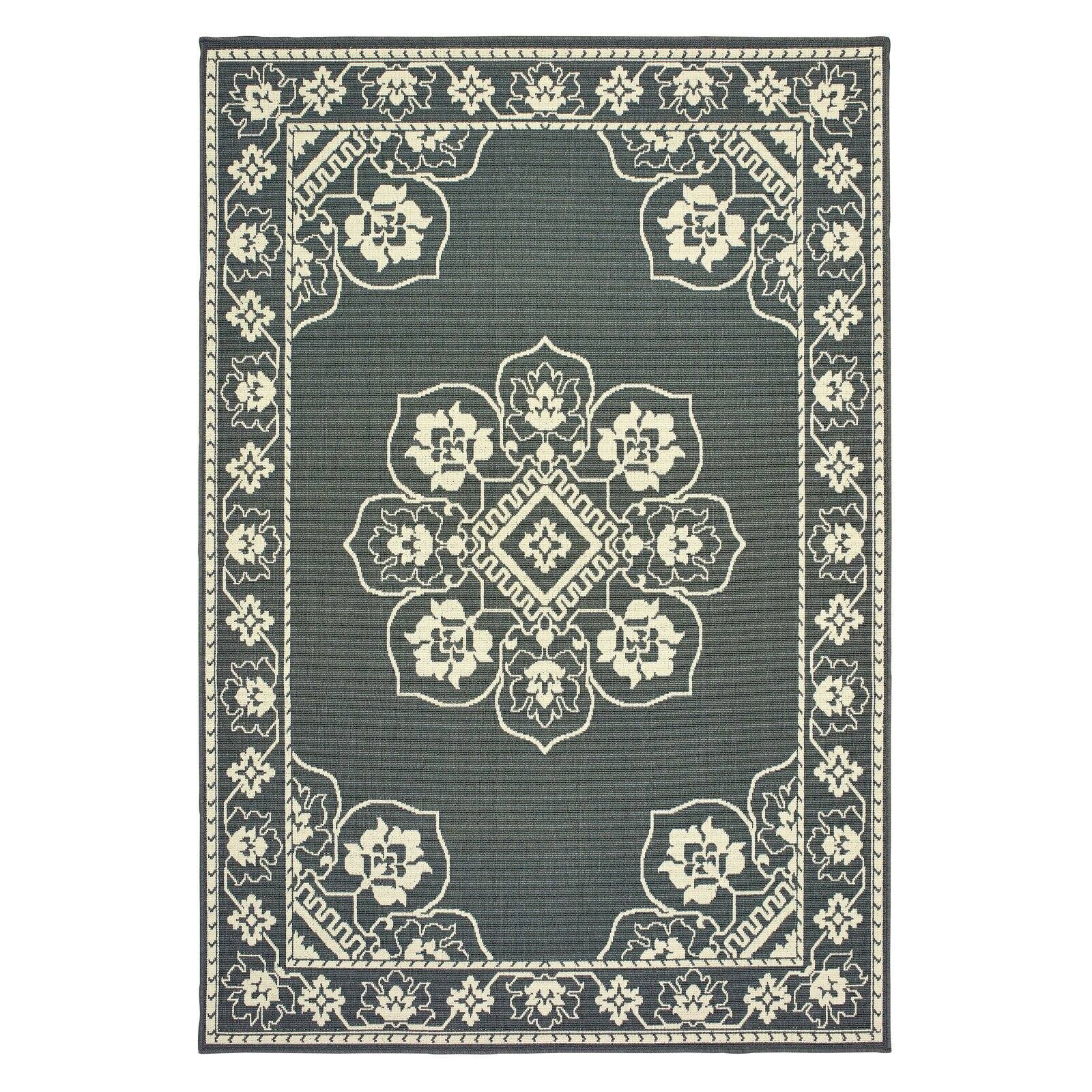 Avalon Home Mackinaw Floral Medallion Indoor/Outdoor Area Rug