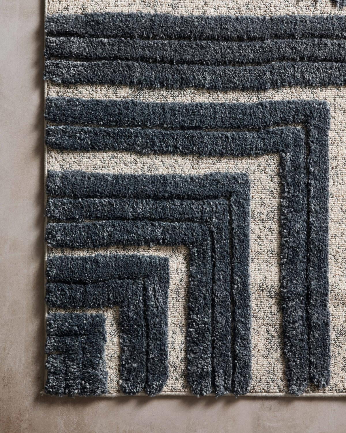 Loloi Hagen HAG-05 Blue / White Geometric Area Rug 5'-3" x 7'-8"
