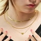 thumbnail image 5 of Conjunto de Collar con Colgante de Corazón de Triple Capa JeenMata en Tono Amarillo Cálido, 5 of 5