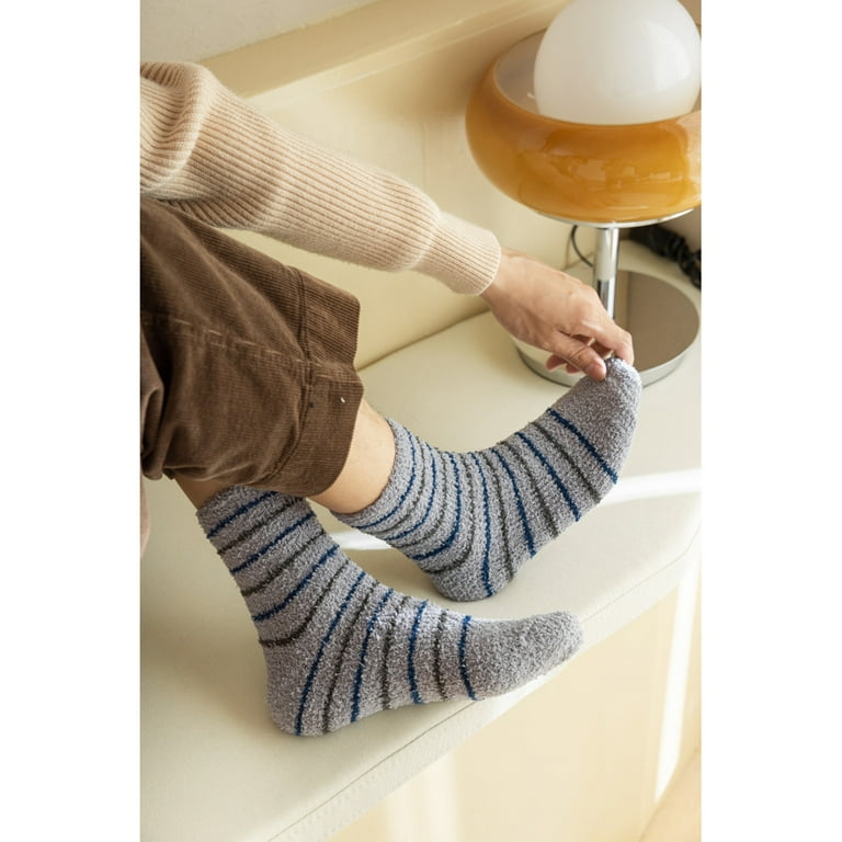 Coral socks mens sale