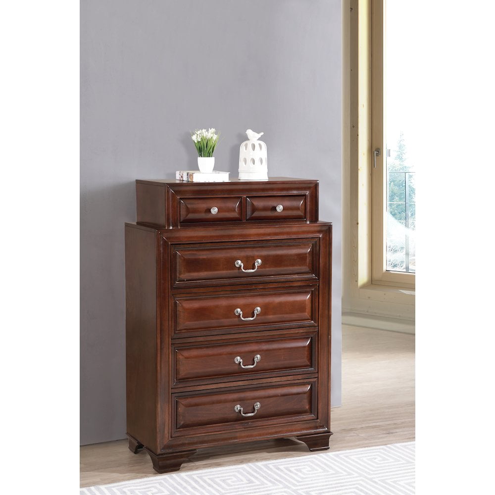 Glory Furniture LaVita Chest in Cappuccino Color
