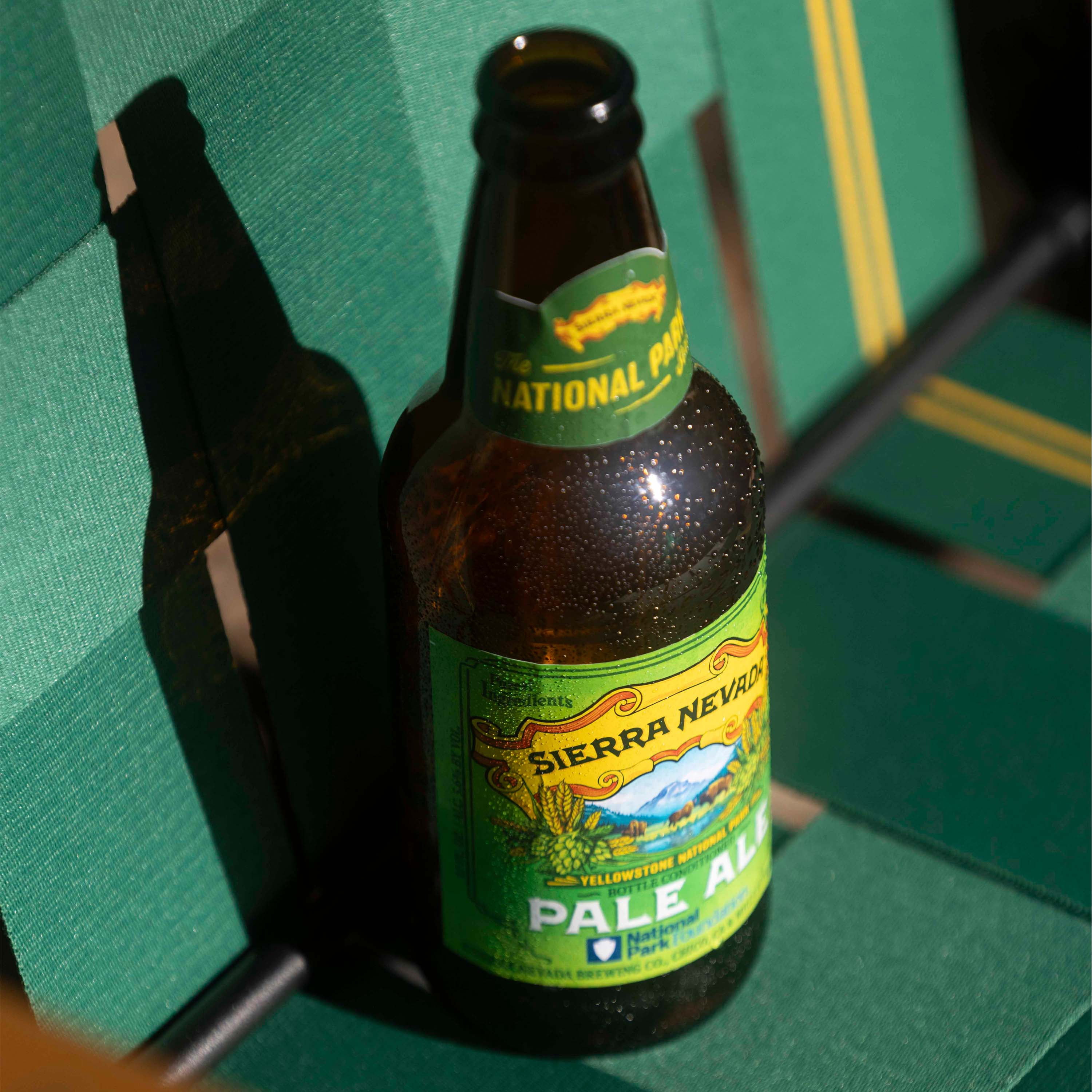 Sierra Nevada Pale Ale Craft Beer, 24 pack, 12 fl oz Glass Bottles, 5.6% ABV