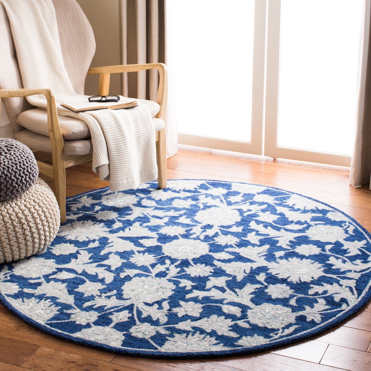SAFAVIEH Micro-Loop Carl Floral Overdyed Wool Area Rug, Navy/Grey, 5' x 5' Round