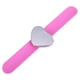 thumbnail image 2 of Muñeca costura alfiletero lechón Pintail peine silicona bofetada acolchado suministros costura alfiler soporte artesanías Rosa Macarena pulsera de muñeca, 2 of 7