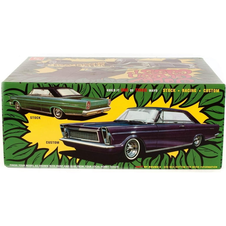 A.M.T 1965 Ford Galaxie Jolly Green Gasser Model Car Kit, 1/25