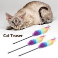 thumbnail image 3 of Jugue interactivo para gatos palo de plumas de colores para gatitos Ehuebsd divertido palo de entrenamiento para mascotas Color aleatorio, 3 of 9