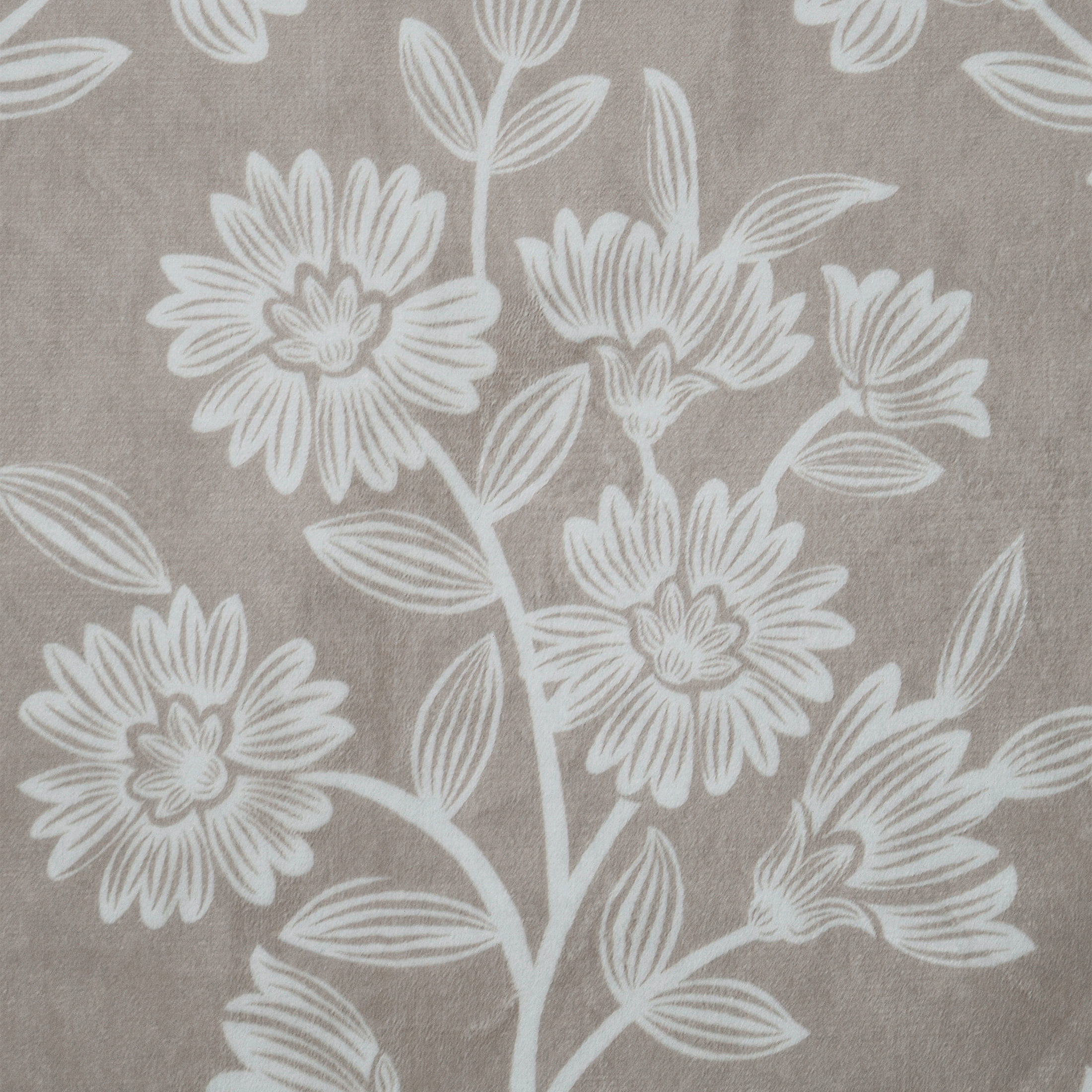 My Texas House Taupe Flower Damask Machine Washable Indoor Area Rug, 5' x 7'