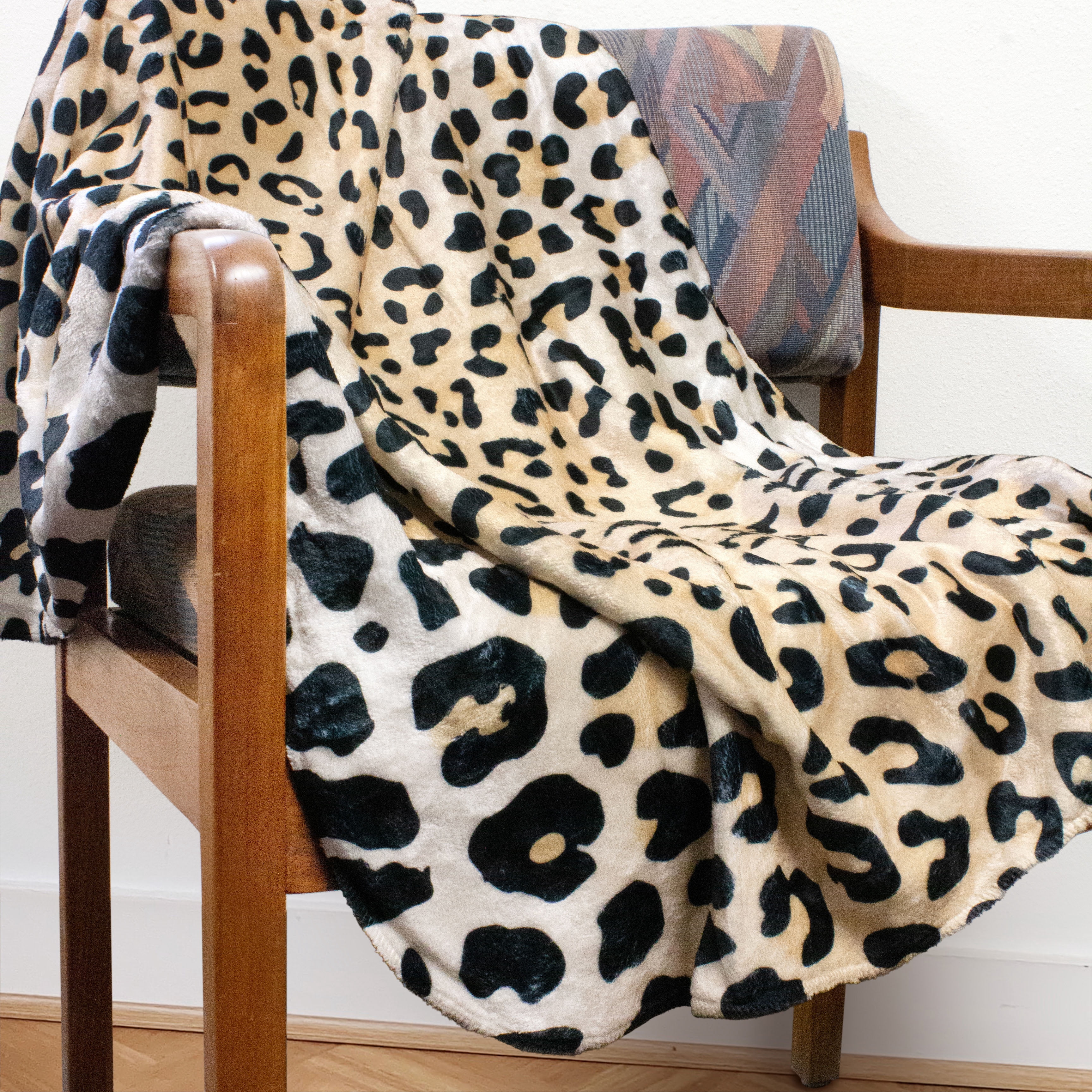 Everything Comfy Leopard Print Decorative Throw Blanket, 30" X 40", Natural
