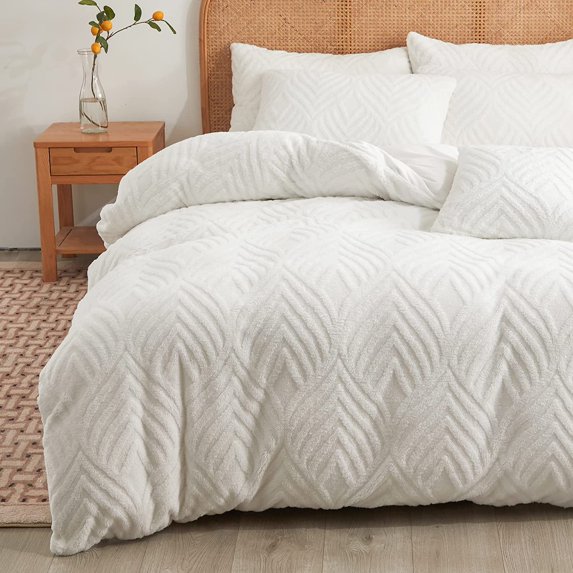 Fluffy sage Green Comforter Set Queen,Plush Chenille Palm Floral Sherpa Comforter Set 3pcs(1 Queen Size Fuzzy Comforter +2 Standard Fur Pillow Cases ) Faux Fur Luxury Bedding Set (Sage Green, Queen)