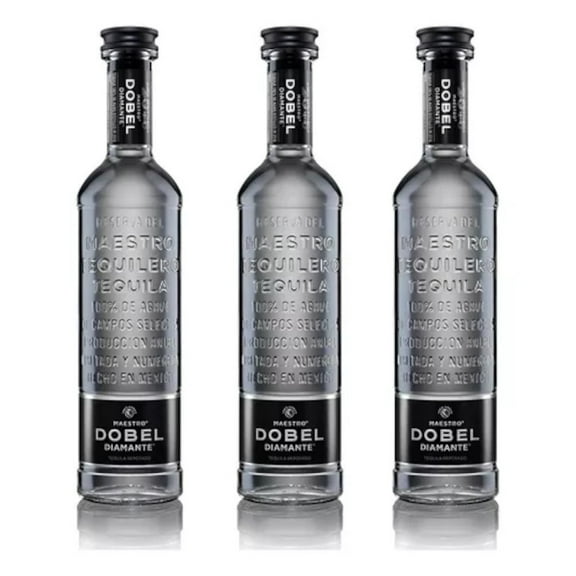 Pack x 3 - Tequila Maestro Dobel Diamante 700 ml Maestro Dobel Mezcla de tequilas reposados, añejos y extra añejos