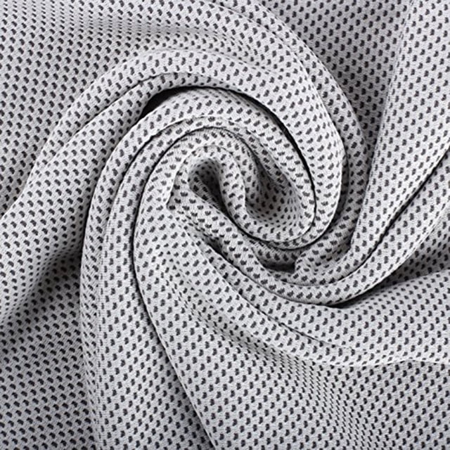 unbranded Toalla Refrescante Para En Color Gris Ideal Para Uso Deportivo Y Reducción De Por Calor