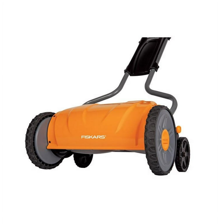 Fiskars StaySharp Reel Mower, Manual Push Lawn Mower with 5 Steel Blades  and 17 Cutting Width