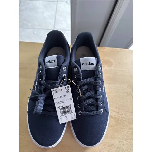 Ad-id-as daily 3.0 Eco size 7 men’s navy blue new with tags and box