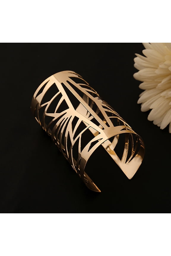 Golden Hollow Patterned Bangle Opening Cuff Barcelet
