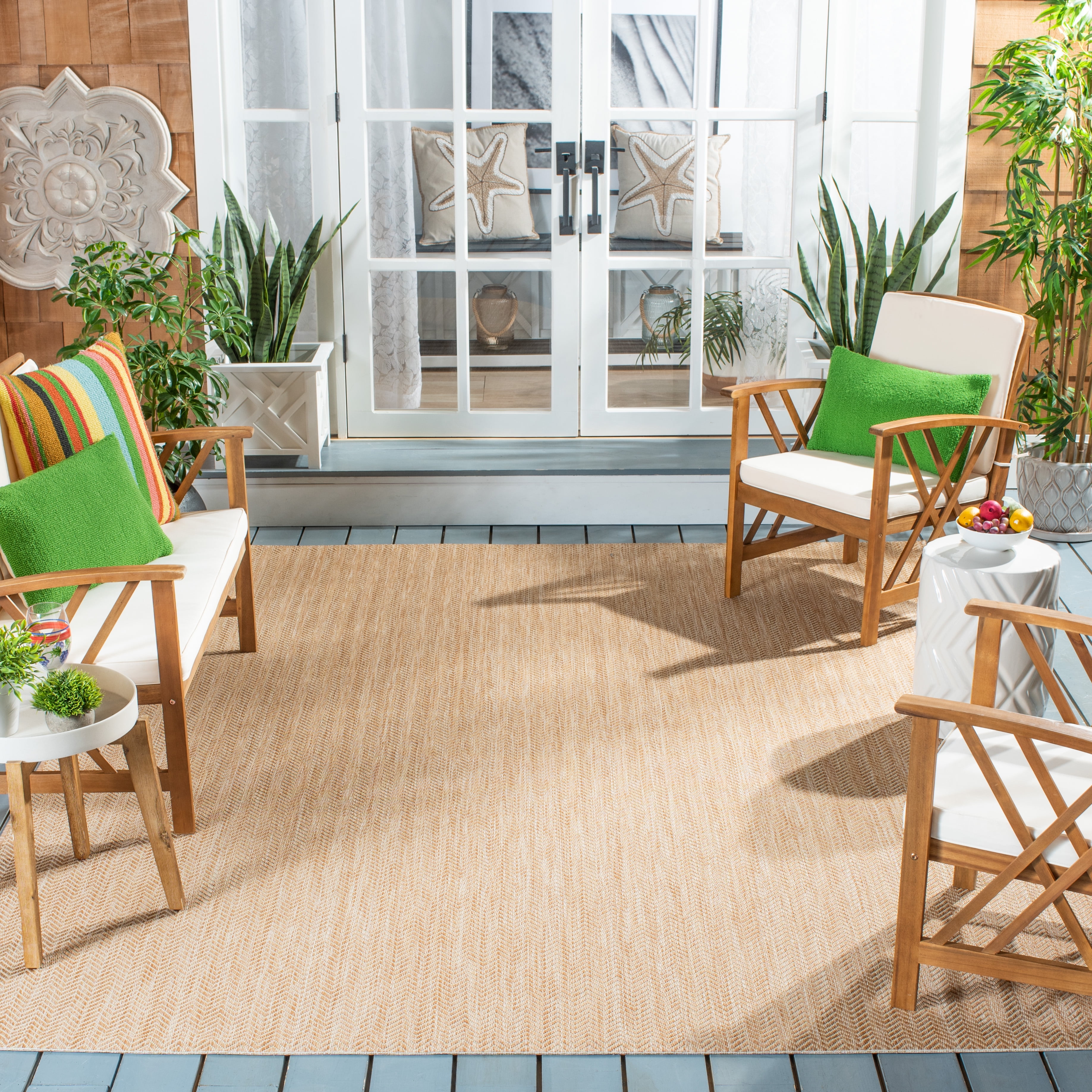 SAFAVIEH Courtyard Blazhe Chevron Indoor/Outdoor Area Rug, Natural/Cream, 10' x 14'