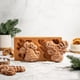 thumbnail image 4 of Fiudx Cortador de Pan de Jengibre, Herramienta de Corte de Alimentos de Madera de Haya, Recubierto con Aceite de Linaza Natural, Perfecto para Galletas y Pasteles de Miel, Ideal para Repostería Navid, 4 of 7