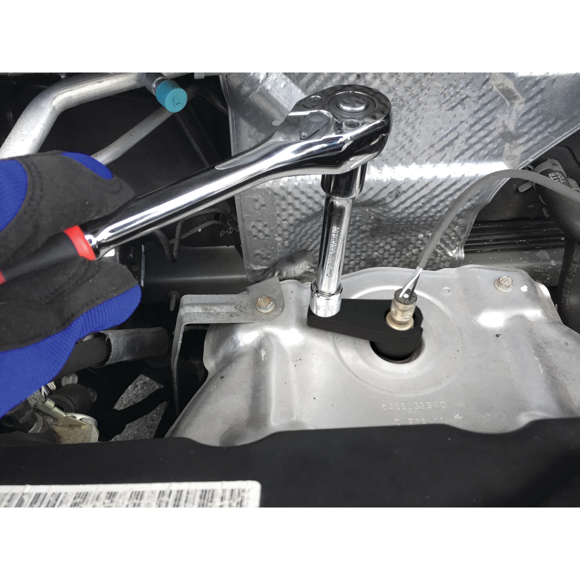 Performance Tool W84008 Compact Oxygen Sensor Socket for Precise and Easy Removal, 3/8-Inch Drive, 7/8-Inch (22mm) Offset Design