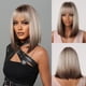 thumbnail image 2 of Peluca de mujer de estilo europeo y americano para cosplay navideño con flequillo ordenado y cabello corto gris degradado, 2 of 3