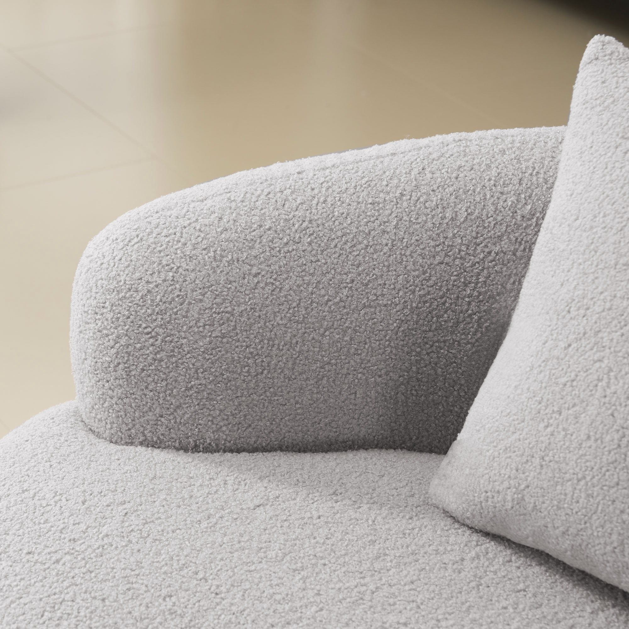 Grey Curved Loveseat Sofa with Round Armrest, Teddy Velvet Fabric Compression Couch with 2 Pillows, Cream Couch for Small Space, Living Room, Bedroom, No Assembly