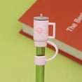 thumbnail image 1 of Tapa de pajita de gran diámetro de 10 mm con pegamento flexible de silicona, cubierta protectora de pajita con tapón antipolvo de PVC para muñeca de dibujos animados, 1 of 1