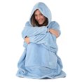 thumbnail image 4 of The Comfy Couverture Portable en Microfibre Surdimensionnée pour Adulte de Rêve Bleu Ciel, 4 of 8