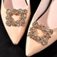 thumbnail image 3 of Pinza para zapatos de novia Soledad Dorado 2 uds, 3 of 7