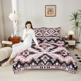 thumbnail image 4 of Manfei Southwestern Aztec Geometric Queen Comforter Set,Rustic Western Boho Bedding Sets,Pink Black Gray Bedding Comforter Set For Adult,Ultra Soft Home Decor Reversible,3 Pieces, 4 of 8
