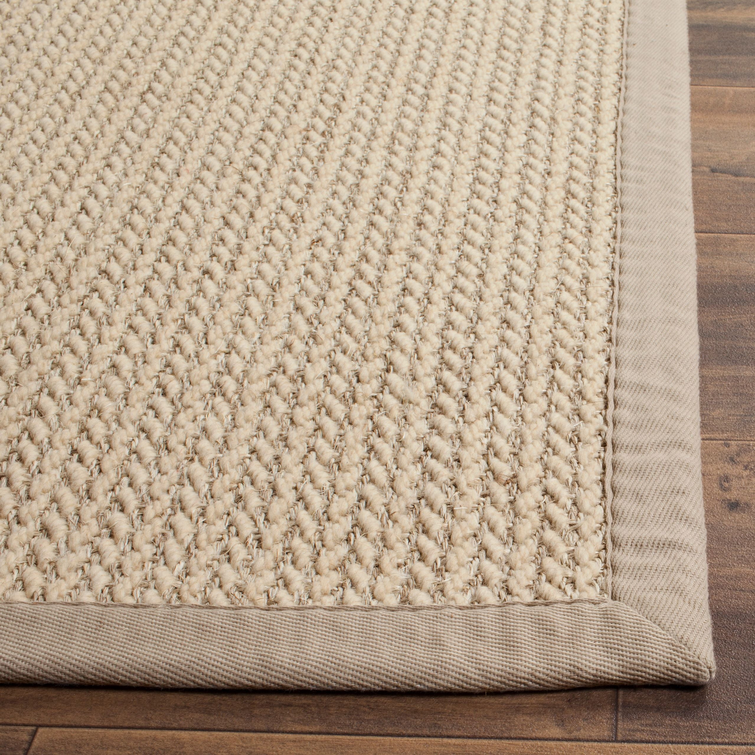 SAFAVIEH Natural Fiber Rosheen Braided Area Rug, Light Grey, 6' x 6' Square
