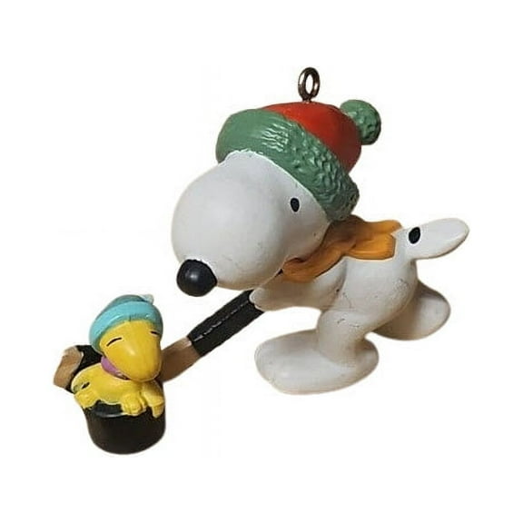 1985 Snoopy and Woodstock - Hitting the Ice (Peanuts)